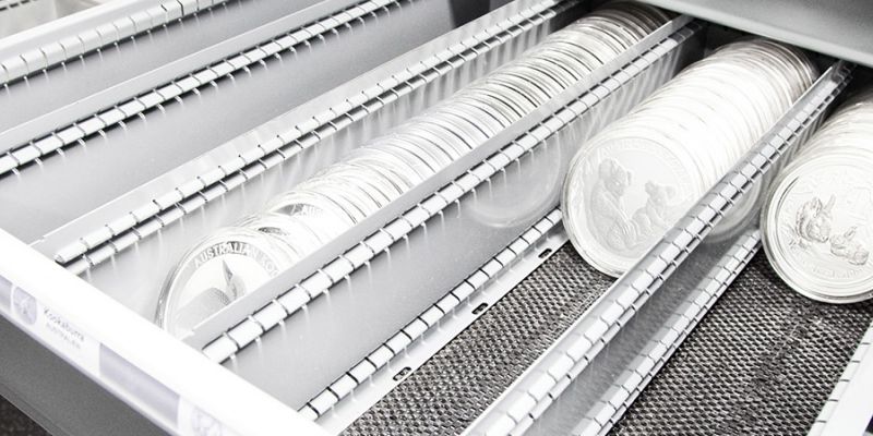 Watches, jewellery & coins